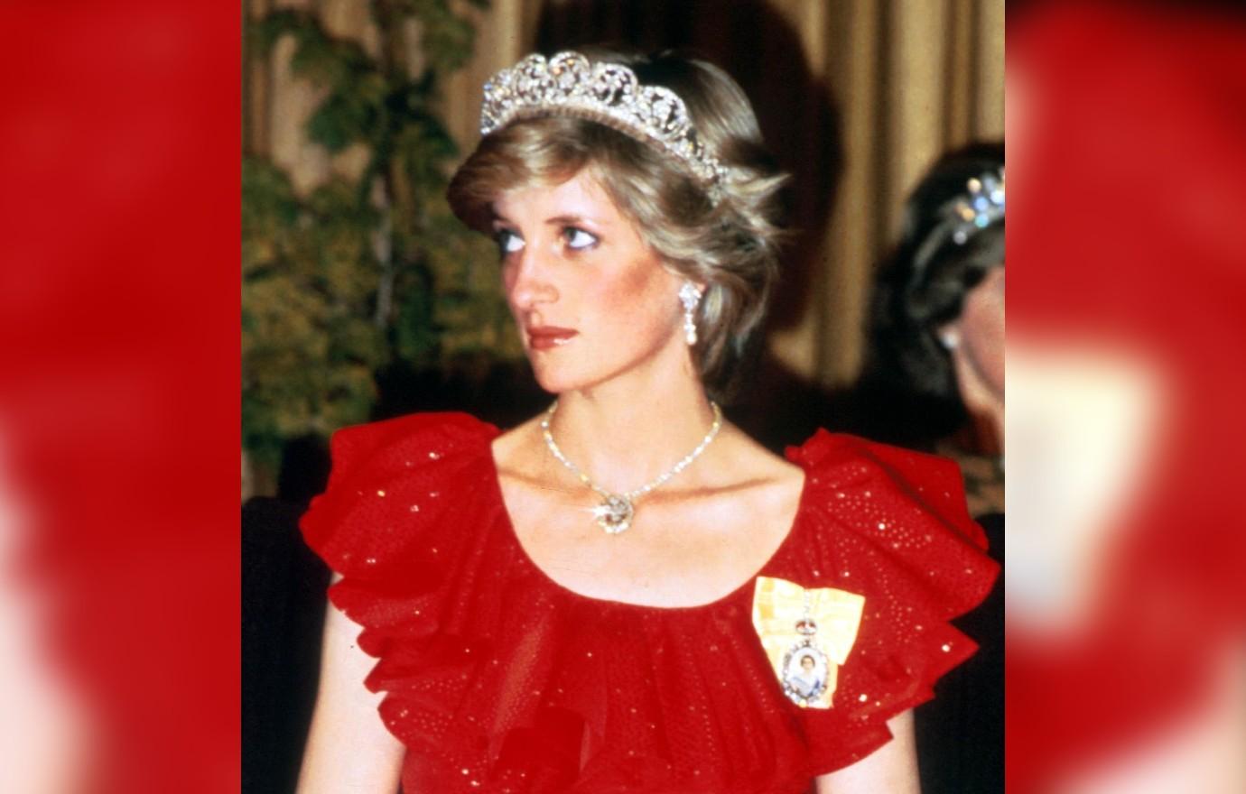 new notes reveal princess diana predicted car accident