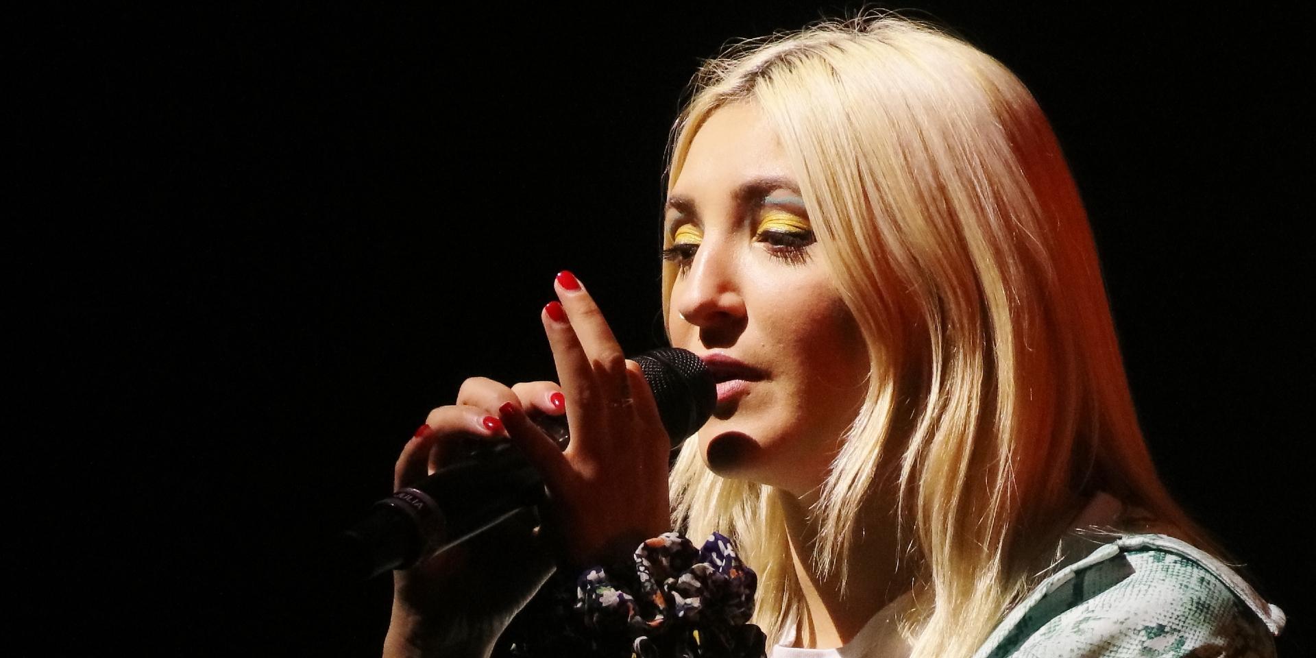 Julia Michaels preforms live in Milano, Italy
