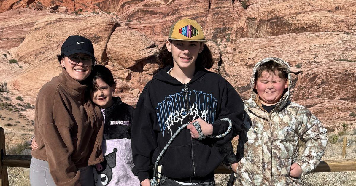 Photo of Jenelle Evans and her children